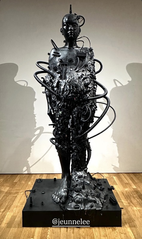 作品写真：ポストジウン